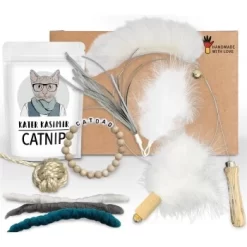 Kater Kasimir Deluxe Set Mit 9 Beliebten Katzenspielzeugen Aus Naturmaterial Und Handgemachtem CATDAD Armband